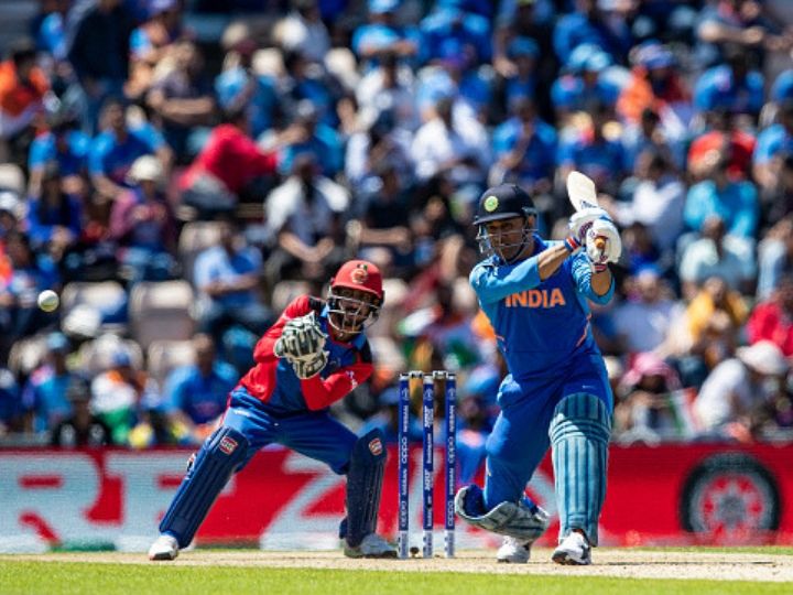 World Cup 2019: धीमी बल्लेबाजी के लिए आलोचनाओं का शिकार हो रहे धोनी के बचाव में उतरे बॉलिंग कोच भरत अरुण
