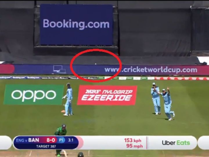 watch have you ever seen a ball go for six after hitting the stumps WATCH ENGvsBAN: जोफ्रा आर्चर ने बल्लेबाज़ को किया बोल्ड, हवा में उछलते हुए गेंद पहुंची सीधे बाउंड्री पार!