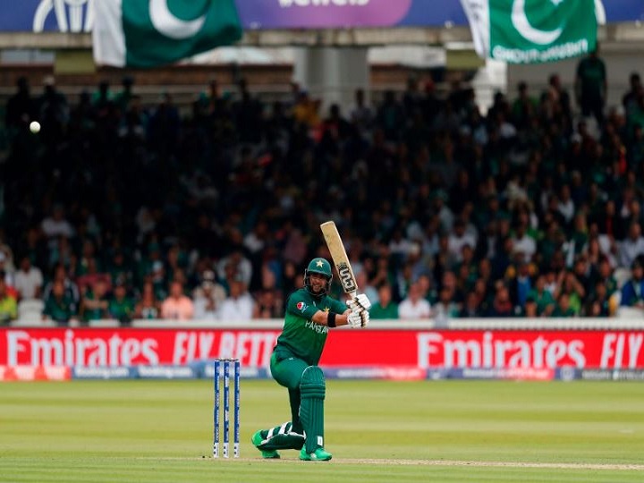 PAKvAFG: इमाद की पारी ने पाकिस्तान को दिलाई जीत, सेमीफाइनल में पहुंचने की उम्मीदें बरकरार