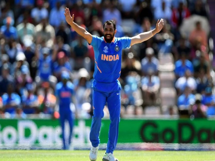 CWC 2019: शमी की हैट्रिक की बदौलत इंडिया ने अफगानिस्तान को 11 रन से हराया CWC 2019: शमी की हैट्रिक की बदौलत इंडिया ने अफगानिस्तान को 11 रन से हराया