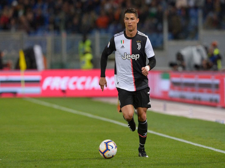 इंस्टाग्राम के टॉप 10 सबसे अमीर स्पोर्ट्स खिलाड़ियों की सूची में शामिल हुए भारतीय कप्तान विराट कोहली