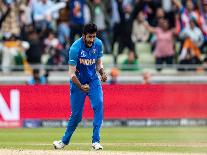 india vs sri lanka jasprit bumrah becomes second fastest indian to bag 100 odi wickets वर्ल्ड कप 2019 IND vs SL: वनडे में 100 विकेट लेने वाले दूसरे सबसे तेज गेंदबाज बने जसप्रीत बुमराह