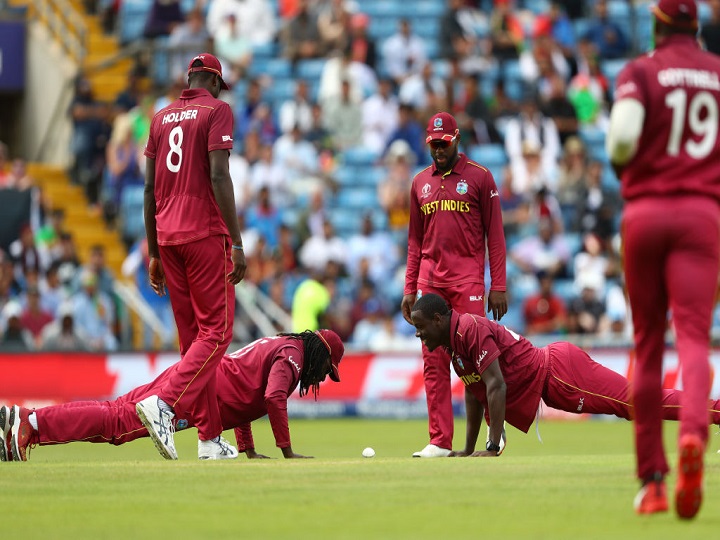 west indies beat afg by 23 runs in their last world cup match CWC19: वेस्टइंडीज ने अफगानिस्तान को 23 रन से हराया, इकराम की 86 रन की पारी बेकार गई