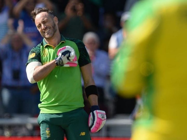 World Cup 2019 AUS vs SA: कप्तान डुप्लेसी और डुसेन के दम पर दक्षिण अफ्रीका ने आस्ट्रेलिया को दिया 326 रनों का लक्ष्य