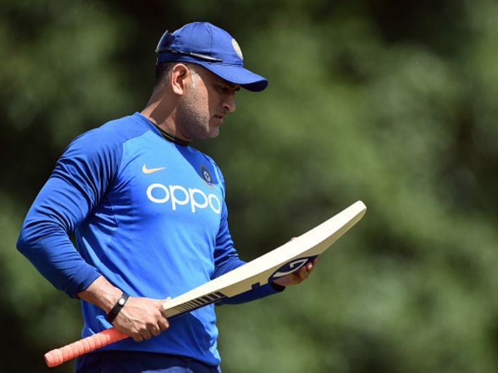 वरिष्ठ नेता संजय पासवान का दावा, क्रिकेट से संन्यास के बाद बीजेपी में शामिल हो सकते हैं धोनी