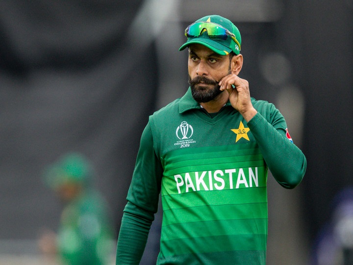 my career meri marzi irked mohammad hafeez replies after fan asks him about retirement plans फैन ने मोहम्मद हफीज से पूछा रिटायरमेंट प्लान, हफीज ने कहा- 'मेरा करियर, मेरी मर्जी'