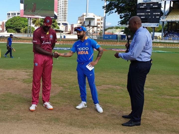2nd ODI WI vs IND: टीम इंडिया की टॉस जीतकर पहले बल्लेबाज़ी, 300वां मुकाबला खेल रहे हैं क्रिस गेल wi vs ind unchanged india opt to bat chris gayle plays his 300th odi game 2nd ODI WI vs IND: टीम इंडिया की टॉस जीतकर पहले बल्लेबाज़ी, 300वां मुकाबला खेल रहे हैं क्रिस गेल