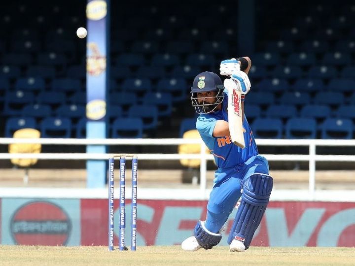 indian captain virat kohli now holds the record of scoring most runs against west indies in odi RECORD WI vs IND: कप्तान विराट कोहली ने तोड़ा मियांदाद का 26 साल पुराना रिकॉर्ड